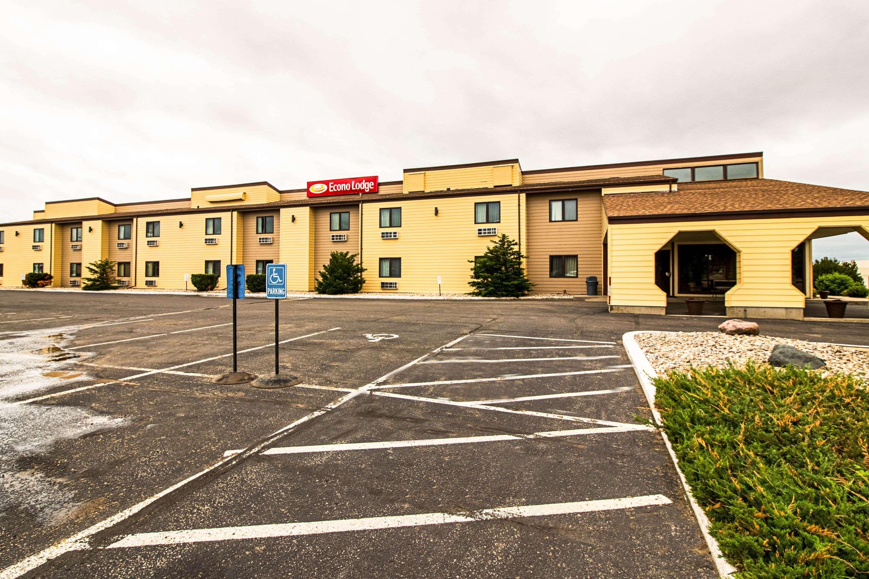 Econo Lodge Watertown Ngoại thất bức ảnh