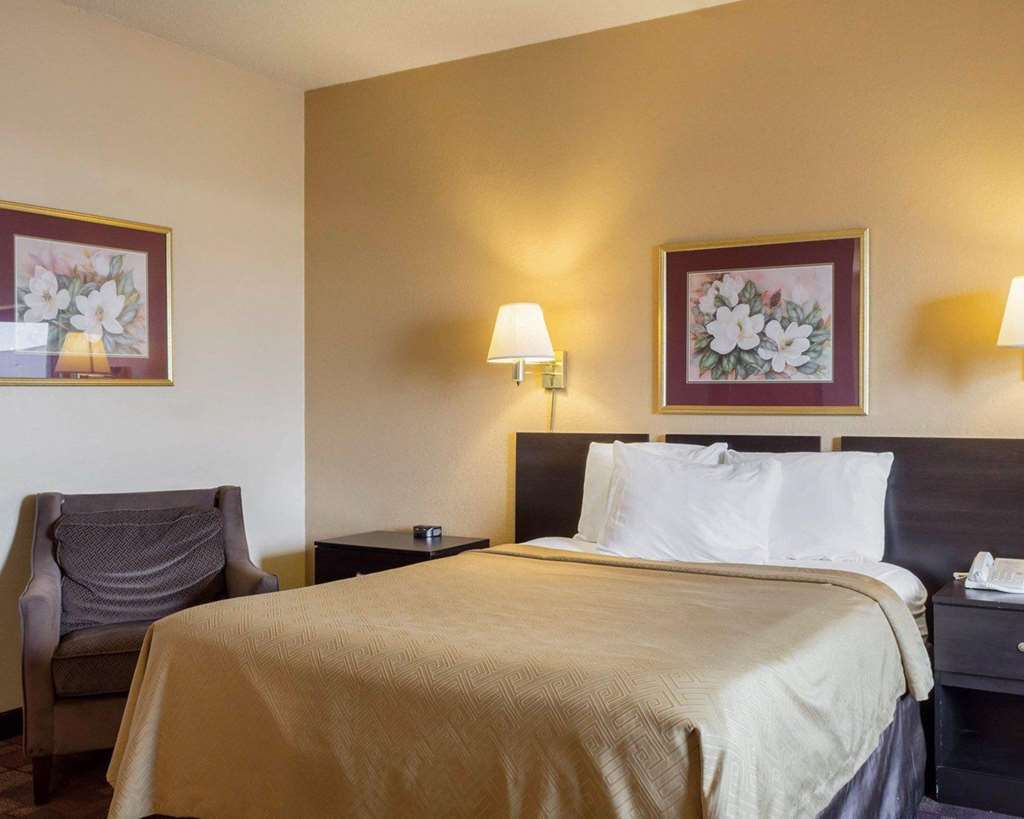 Econo Lodge Watertown Phòng bức ảnh